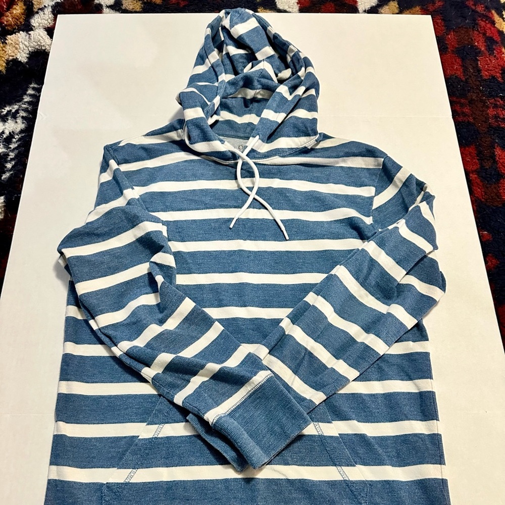 On the Byas Lightweight Striped Hoodie | Blue/White | Size L | Excellent